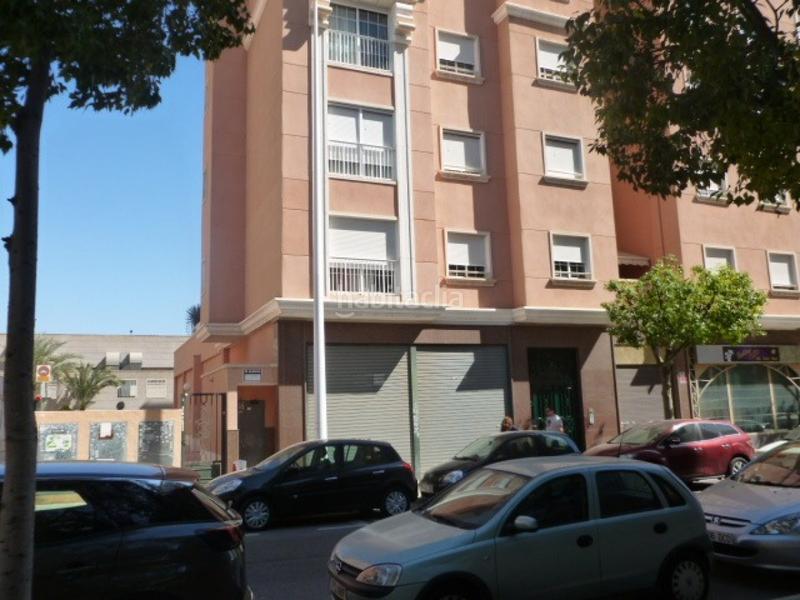 Foto 9263065d-536b-4f23-a769-7c0773b2291e. Location local commercial dans Ciutat Esportiva Elche / Elx