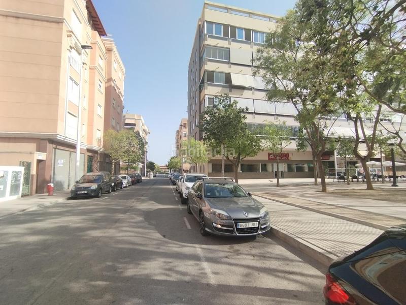 Foto e991245f-c339-41ed-8596-a8bbc47e06f9. Location local commercial dans Ciutat Esportiva Elche / Elx