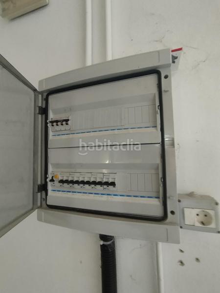 Foto 3309bcb6-77fc-447a-b4a7-3fe1249e5090. Alquiler nave industrial nave poligono elche 1044 m2 en Elche / Elx