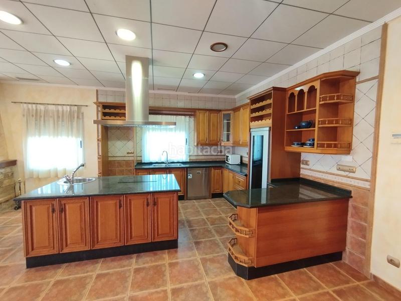 Foto 037c9094-1c20-44c8-b21d-aba4da562f02. Haus mit parking pool in Perleta - Maitino Elche / Elx