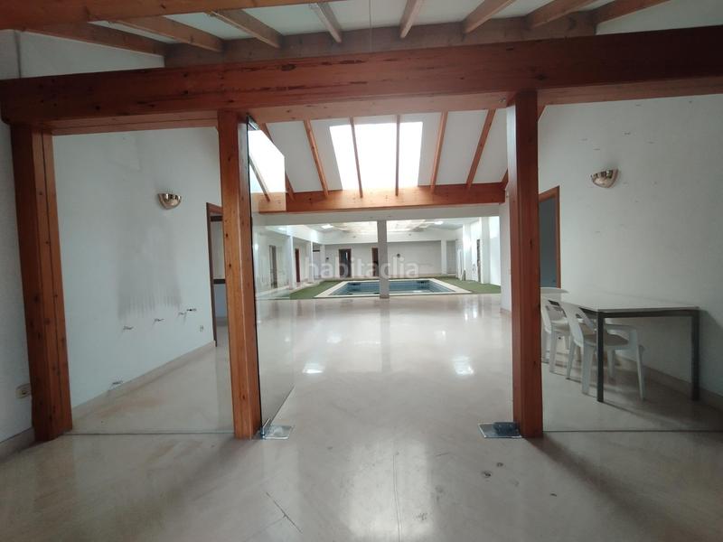Foto bb898382-a310-41f4-ac10-b25fd716e979. Chalet con parcheggio piscina in Alzabares Elche / Elx