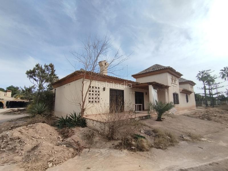 Foto cf792f17-25cc-40ae-8df1-37fea3e6bdb9. Chalet con parcheggio piscina in Alzabares Elche / Elx