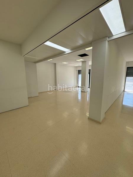 Foto 79ee8704-eae2-429f-a728-87e229acc95c. Alquiler local comercial  de 295 m2 en Elche / Elx