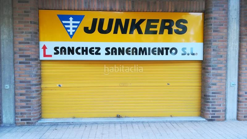 Foto f37a4cca-750e-4200-94b0-9a9d0b6b8a23. Location local commercial dans Beniaján Murcia