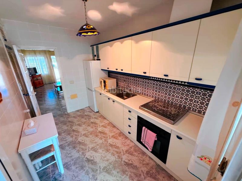Foto 60e9a926-2969-4126-9ac4-834464e4597e. Casa adossada amb aparcament a Centro Alcázares (Los)