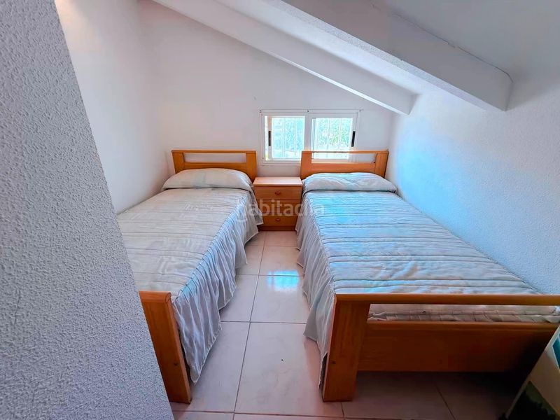 Foto a11ebff4-ac12-462a-b78f-99d5b8ad7672. Casa adossada amb aparcament a Centro Alcázares (Los)