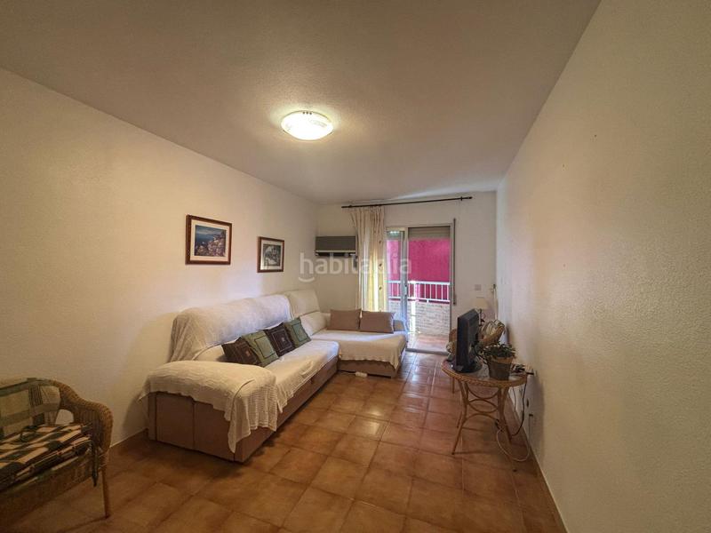 Foto a4c4834c-4835-4a69-9b43-f9ca39e2571f. Pis amb calefacció aparcament a Centro Alcázares (Los)