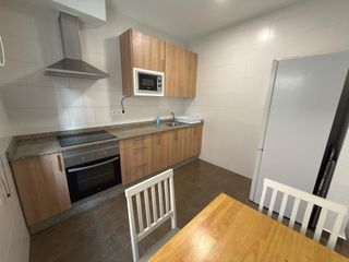 Affitto Casa in Los Nietos. Alquiler temporal en los nietos  amplia vivienda de 4 habitacion