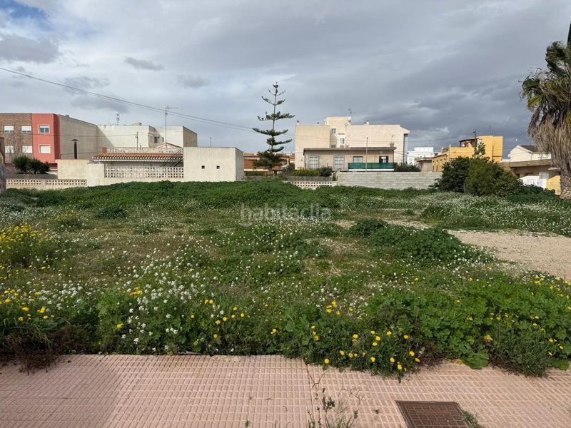 Foto a0ad3550-4abd-442e-808a-16ed3c8a98fb. Terreny residencial a Centro Alcázares (Los)