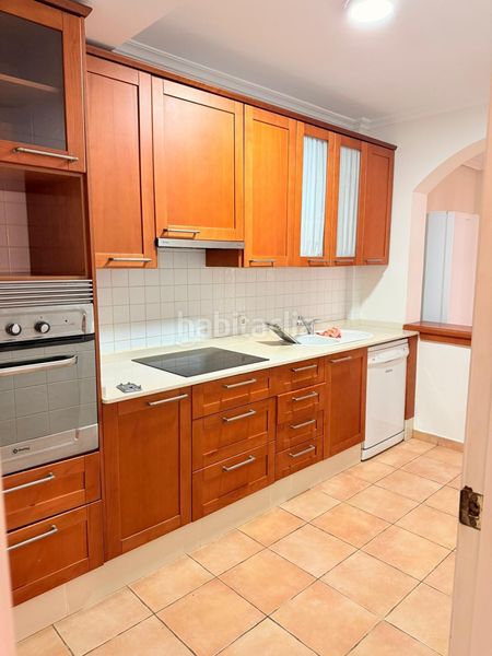 Foto 68af3509-a15a-4612-b820-fbc743c5fd57. Lloguer dúplex amb aparcament a Centro Alcázares (Los)