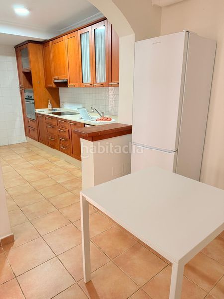 Foto 99e6bc5c-ec94-4659-9d29-1ee9f6960924. Lloguer dúplex amb aparcament a Centro Alcázares (Los)