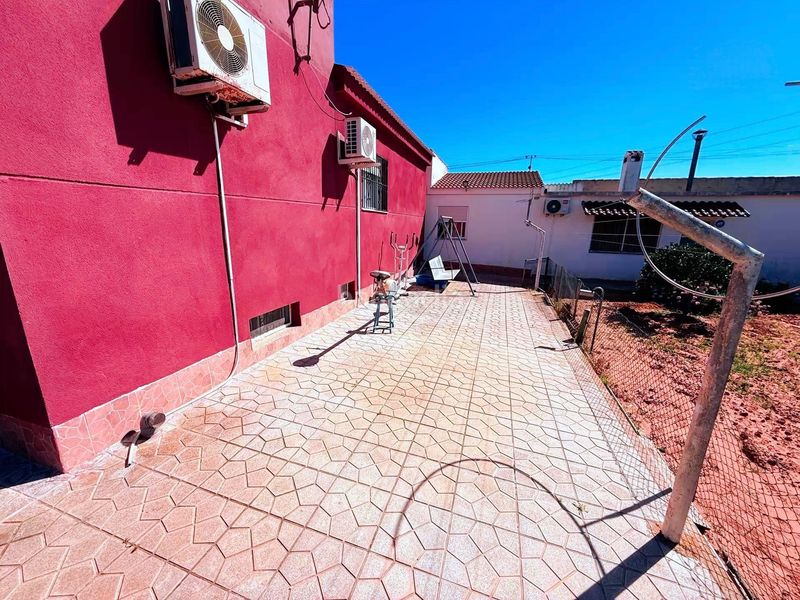 Foto 0b04be9f-5912-419b-a228-6709a93a1be4. Xalet amb aparcament piscina a San Félix Cartagena