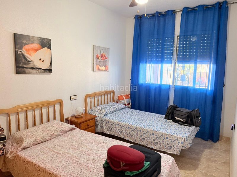 Foto 05b69405-e2d0-4200-b9ff-8c044ac55f94. Casa adossada amb aparcament a Centro Alcázares (Los)