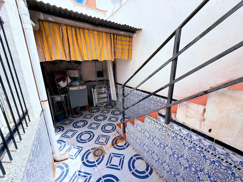 Foto 836da5e4-bdc3-4b31-8d2e-505ad2f82123. Casa adossada amb aparcament a Centro Alcázares (Los)