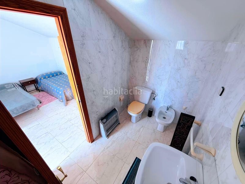 Foto ba4b62ed-9530-4b9c-8577-024e5f30019e. Casa adossada amb aparcament a Centro Alcázares (Los)