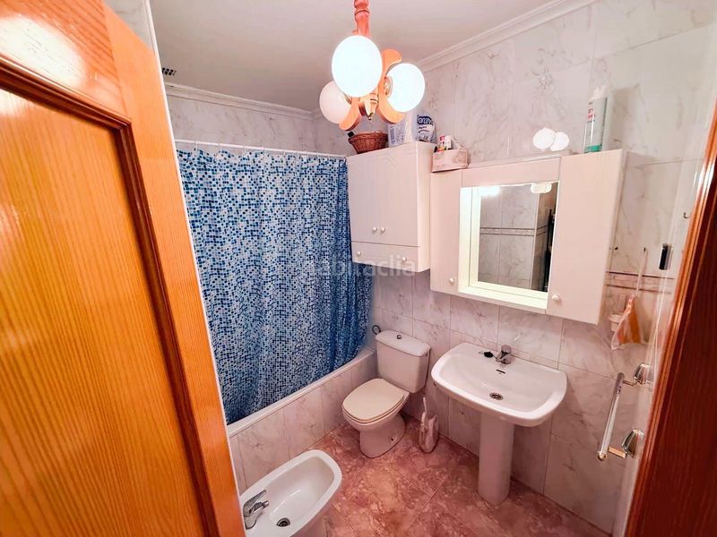 Foto c1df7d36-67d9-46b3-9b18-614d7bca7c04. Casa adossada amb aparcament a Centro Alcázares (Los)