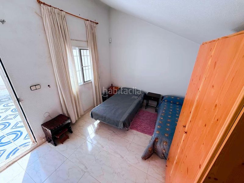 Foto cebbee2f-f0b9-4824-b963-d9f4712bd9f2. Casa adossada amb aparcament a Centro Alcázares (Los)