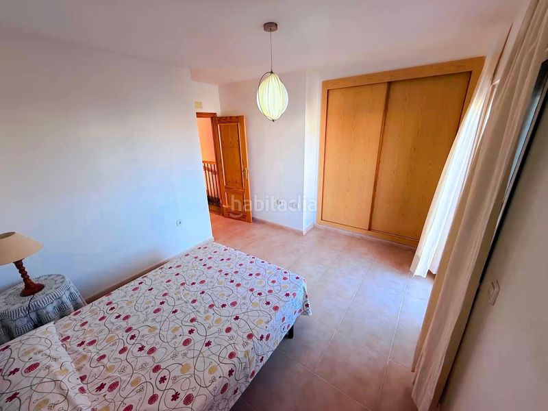 Foto 1cab85a5-86b0-4c1d-9916-1b362f64e04f. Casa adossada amb aparcament a Centro Alcázares (Los)