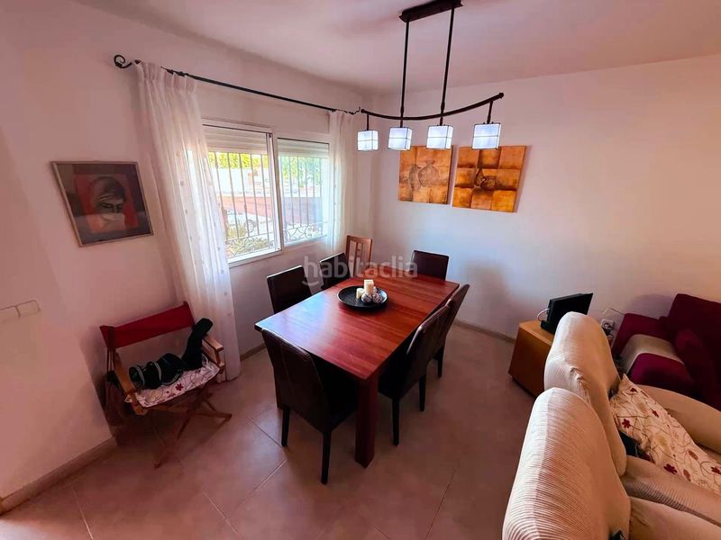Foto 46467acc-a4c3-4a1f-9088-9ed50448be82. Casa adossada amb aparcament a Centro Alcázares (Los)