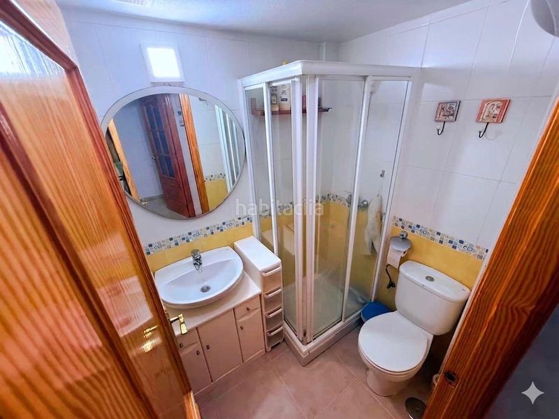 Foto e05d139c-befe-4dad-8244-e409a5bbcc97. Casa adossada amb aparcament a Centro Alcázares (Los)