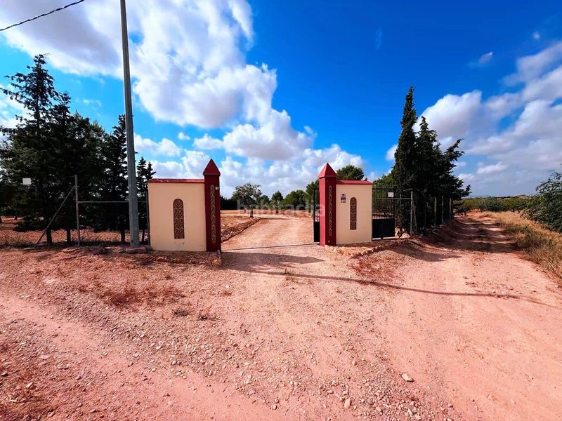 Foto f34c9b8e-e968-453d-9cd7-c238d77c37cd. Masia amb aparcament piscina a Corvera Murcia