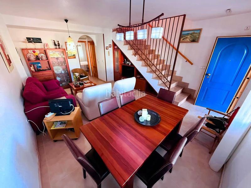 Foto f3e3e5f1-f397-40f5-a90e-c122c4f174b3. Casa adossada amb aparcament a Centro Alcázares (Los)