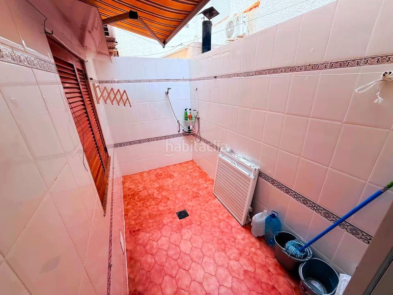 Foto 40851567-36cc-4447-8845-27bdfcf351d3. Casa adossada amb aparcament a Centro Alcázares (Los)