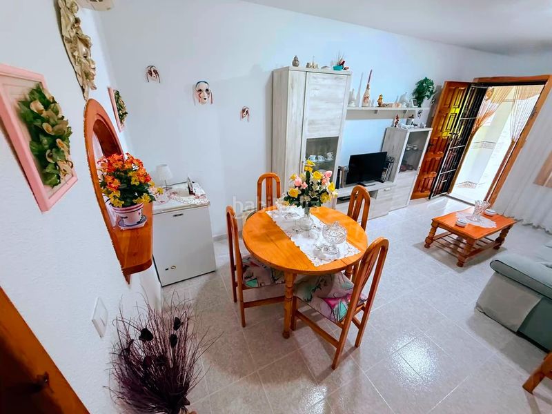 Foto 8a4f6930-e036-4a4a-a38e-a2163c4433b9. Casa adossada amb aparcament a Centro Alcázares (Los)