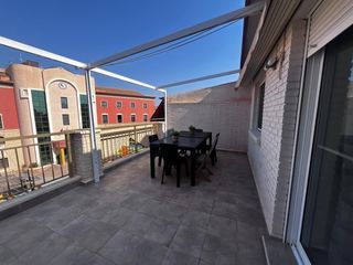 Rent Penthouse in Centro. Espectacular atico vacacional en pleno centro de los alcazares