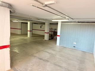 Parking voiture à Centro. Plaza de garaje en venta en los alcázares