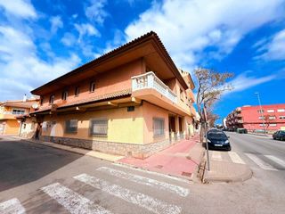 House in Torre-Pacheco. Piso independiente en torrepacheco  privacidad y tranquilidad