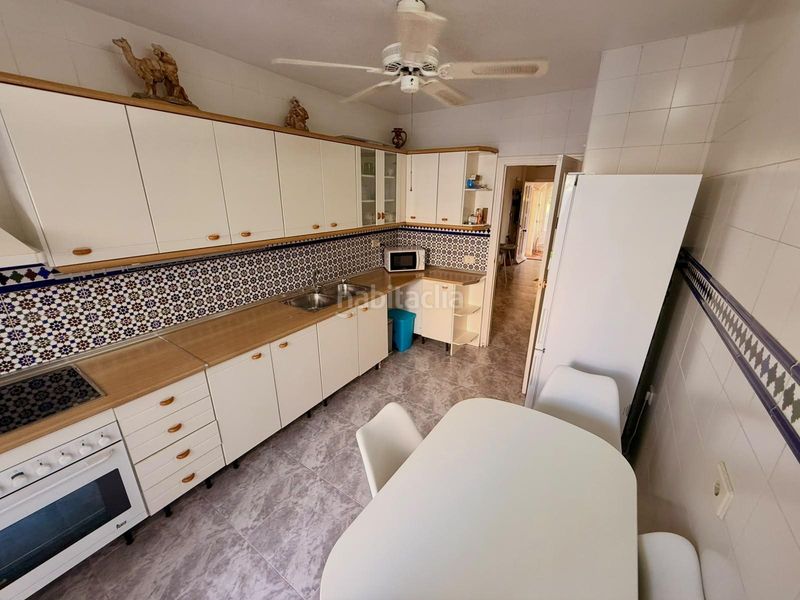 Foto 50864b76-5fa0-452f-88fa-86916909825b. Casa a schiera con parcheggio in Centro Alcázares (Los)
