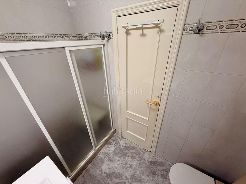 Foto a1de71c3-17b9-41aa-a25e-b56d821bd565. Casa a schiera con parcheggio in Centro Alcázares (Los)