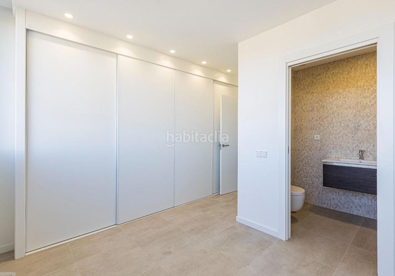 Foto 13ec7d58-d7d5-43a6-9cb1-88ec5fbed800. Apartament amb aparcament a La Fama Murcia