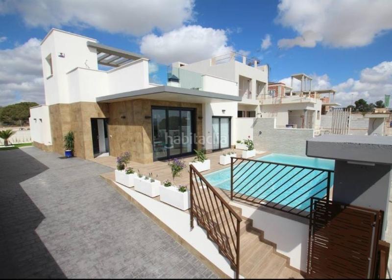 Foto dd385211-999f-4804-ac2e-c9429742d995. Chalet avec parking piscine dans Playa Honda-Playa Paraíso Cartagena