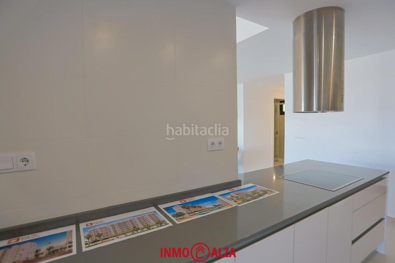 Foto 9c451eee-4a08-4aa3-b217-c1d891ad34b0. Appartement avec parking piscine dans Garbinet - Parque de las Avenidas Alicante