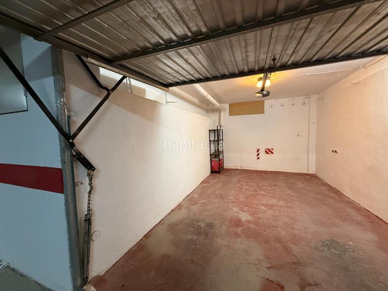 Foto 7df4db21-b815-4b54-94e7-71530bd73d0c. Autoparkplatz in Centro Alcázares (Los)