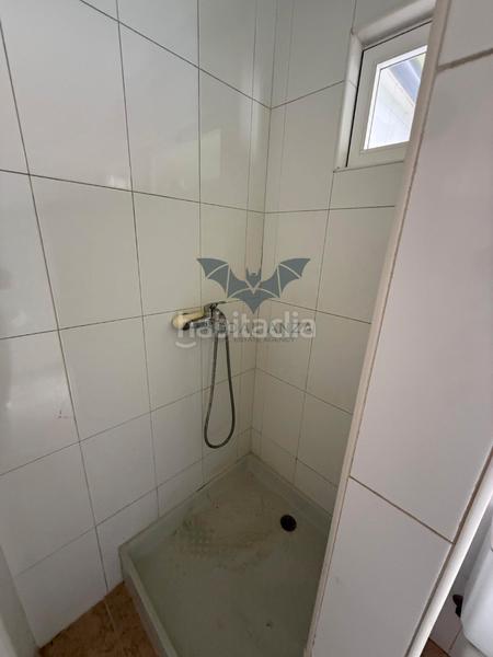 Foto c5860265-39d6-4746-8efa-968116c2a98d. Doppelhaus mit parking in Alfafar