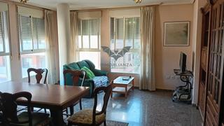Piso en Carrer de sant joan 17. A 7 minutos del centro de valencia.