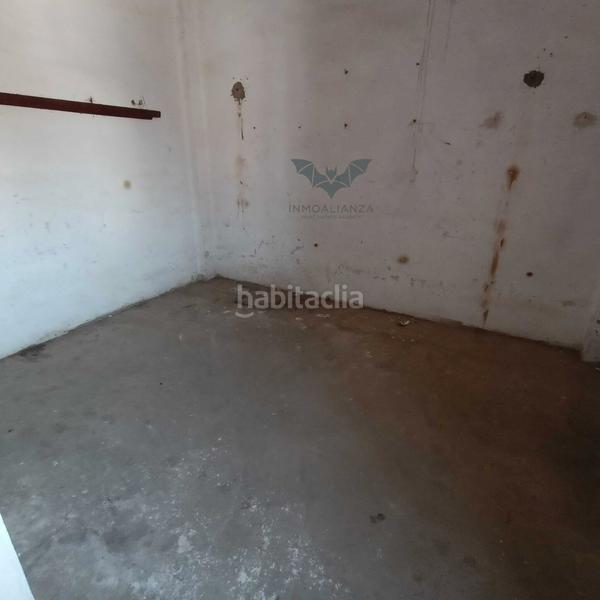 Foto 42852a45-7737-4b5a-8510-eea53d82661d. Casa adossada amb aparcament a Polinyà de Xúquer