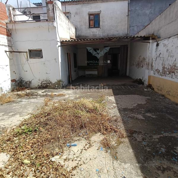 Foto 827d4ce3-01bf-4829-a5b0-bef94d57856b. Casa adossada amb aparcament a Polinyà de Xúquer