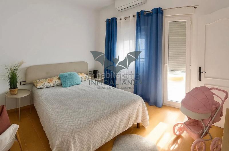 Foto bf70f0bc-6dac-4ae8-aad2-43642b5de1f1. Pis a carrer de valència 76 a Zona Calle Valencia Torrent