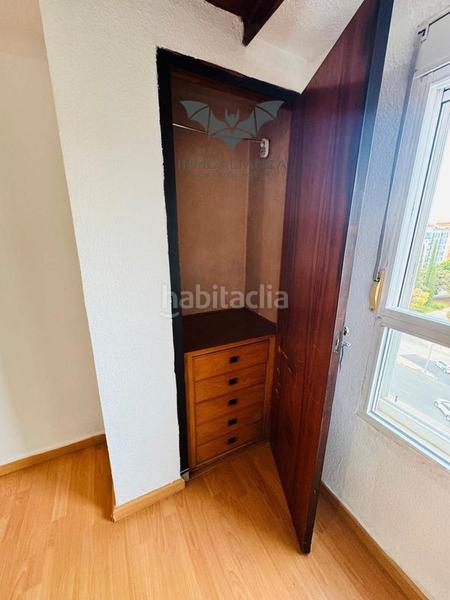 Foto 001f58a1-0761-4bc7-9499-450651ff2367. Pis a avinguda d'ausiàs march 20 a Malilla Valencia