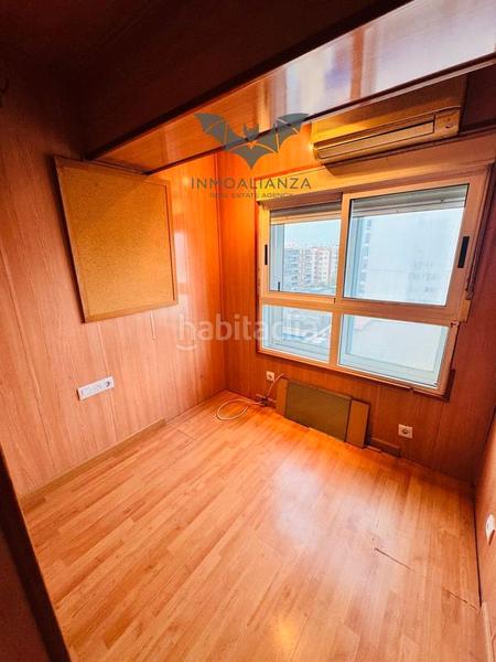 Foto 1c3fa9de-502a-47b0-9849-31f55774e361. Pis a avinguda d'ausiàs march 20 a Malilla Valencia