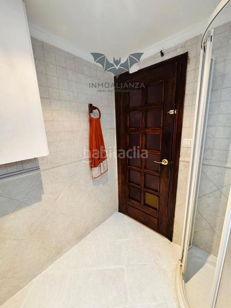 Foto 400b2db3-f579-40ac-9150-1c24a429ab37. Pis a avinguda d'ausiàs march 20 a Malilla Valencia