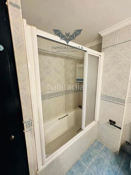 Foto 4f230577-05b0-46c3-899b-4b3899bf45dc. Pis a avinguda d'ausiàs march 20 a Malilla Valencia