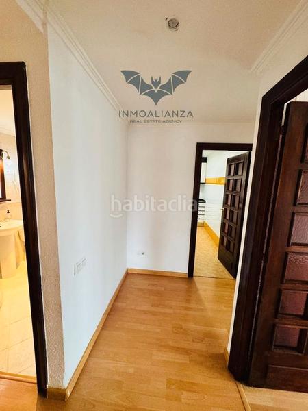 Foto 9f9f7589-1cc9-4759-b729-c16fb46d4763. Pis a avinguda d'ausiàs march 20 a Malilla Valencia