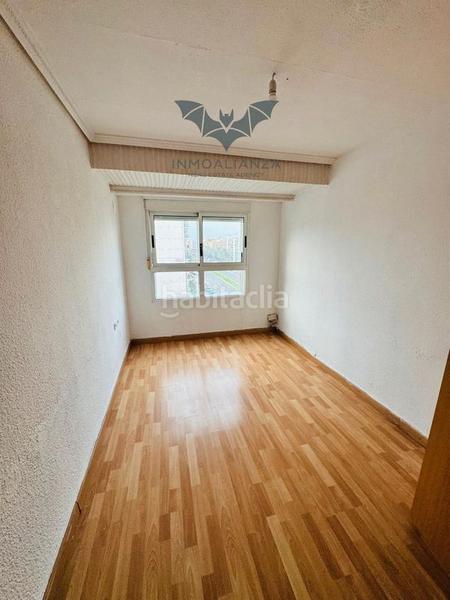 Foto df743421-fa3b-4410-8df8-33dedd56c829. Pis a avinguda d'ausiàs march 20 a Malilla Valencia