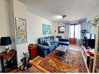 Pis  Piso en venta en paseo blasco ibáñez. Impresionante apartamento en el segundo piso de las encinas, con