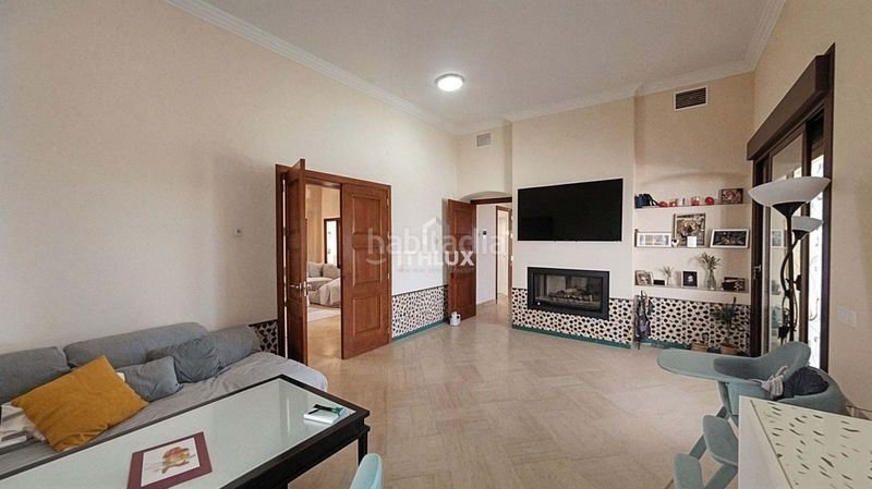 Foto ef97aa87-e253-484d-8fe0-ad522b4b3bf4. House with heating parking in Sanlúcar la Mayor